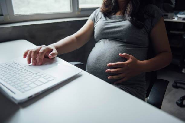 How to Get Flexible Hours at Work During Pregnancy?